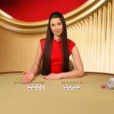 Antarmuka Casino Hold'em lingtogel777 menampilkan kartu pemain, kartu komunitas, dan dealer langsung